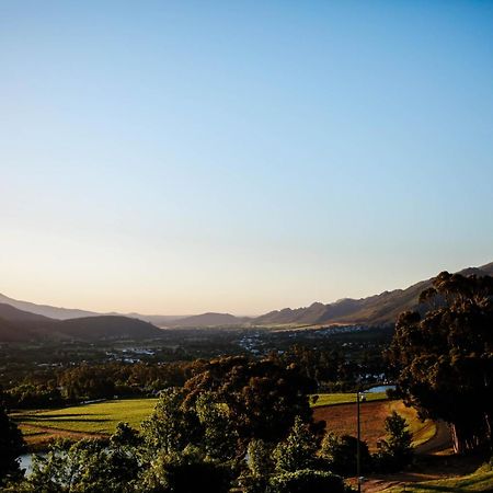 Montmartre Chalets & Venue Franschhoek Bagian luar foto